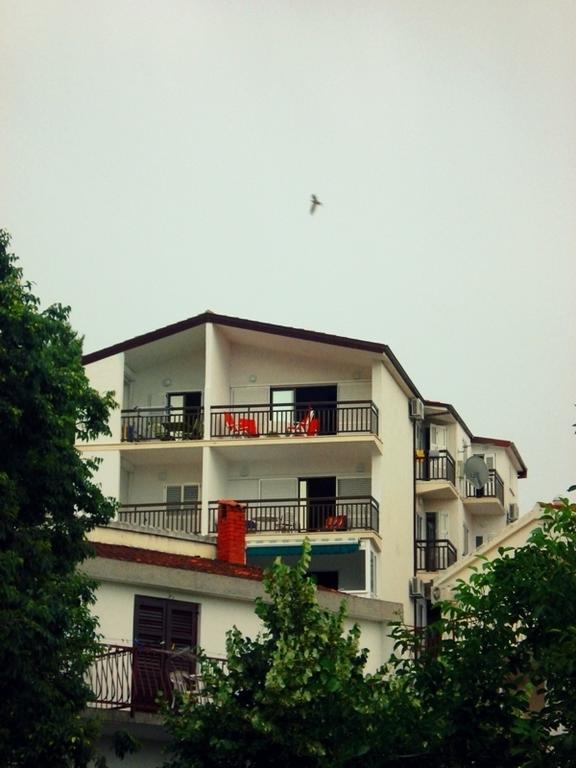 Apartments Mandic Tučepi Εξωτερικό φωτογραφία