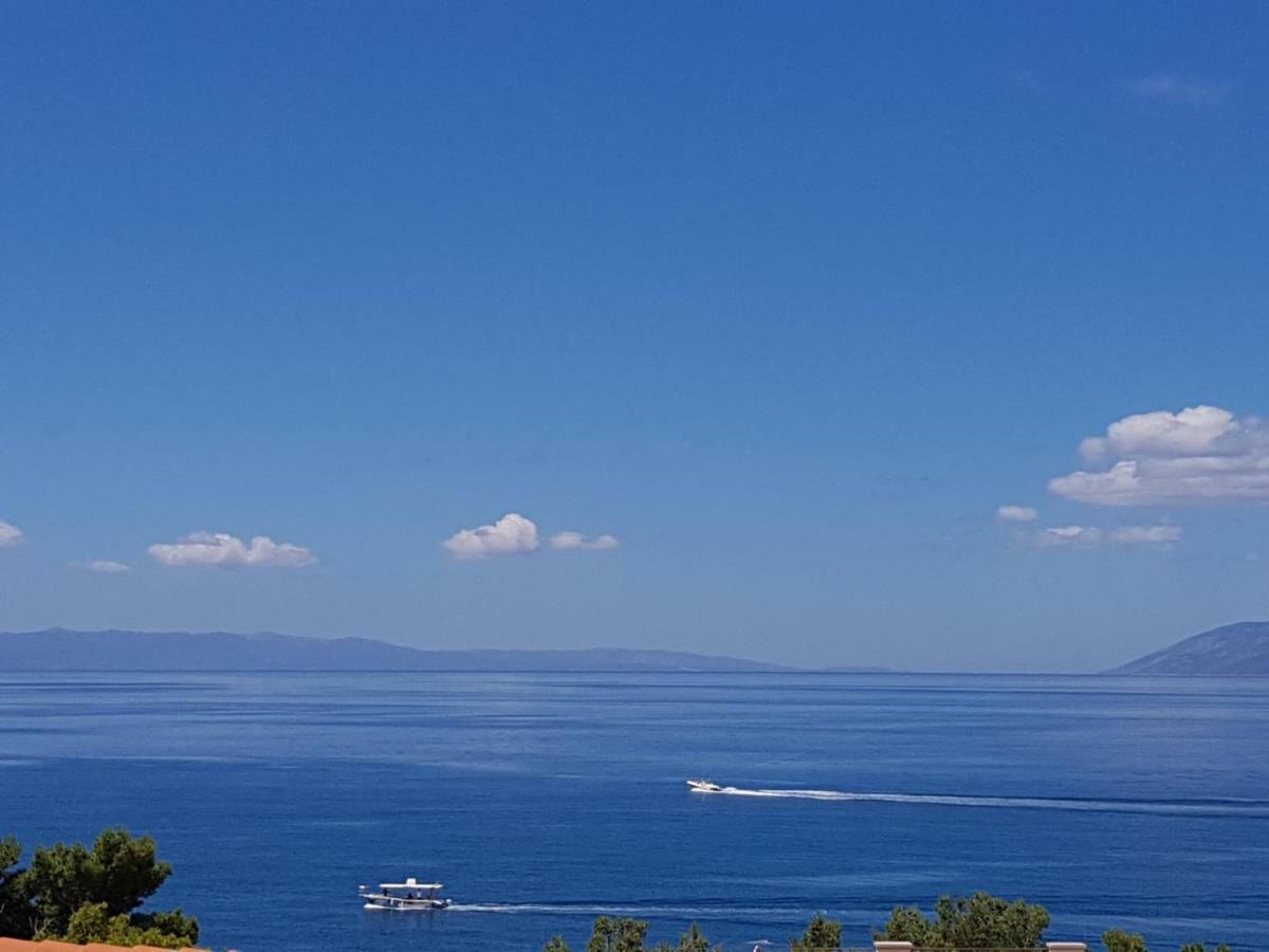 Apartments Mandic Tučepi Δωμάτιο φωτογραφία